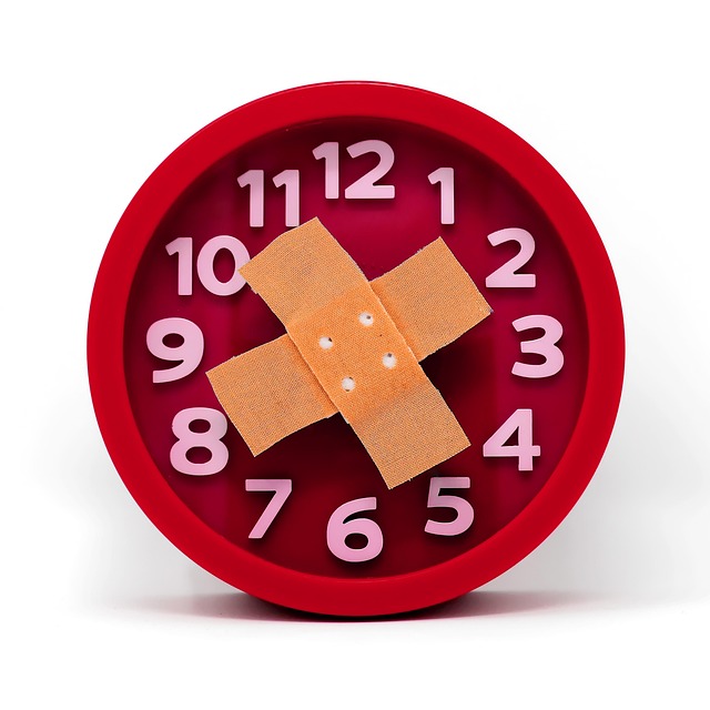 足むくみ改善のために意識したい運動習慣 - デスクワークの足むくみがひどい…原因と今