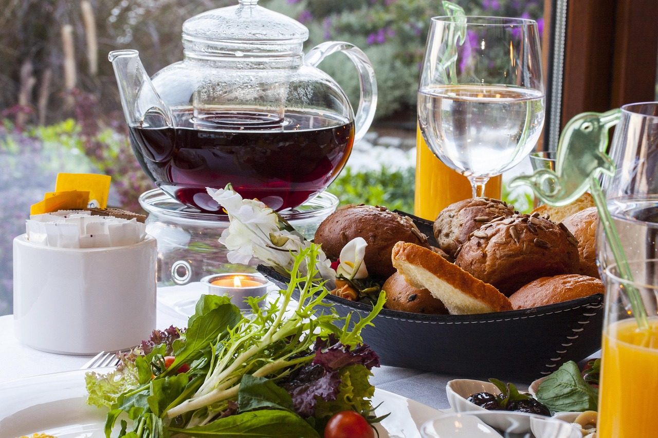 中性脂肪を下げる飲み物｜お茶と食事で数値を改善する方法